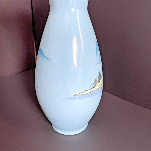 LARGE BLUE ORIENTAL CHINESE HAND PAINTED PORCELAIN VASE MOUNTAIN VILLAGE DESIGN - Picture 6 of 10